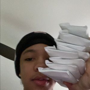 Meet your Posher, Eric